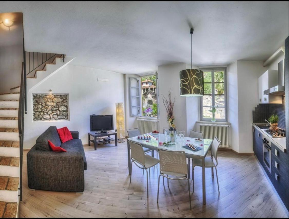 Villa Vinicia, Pool, Jacuzzi, Airco Domaso Bagian luar foto